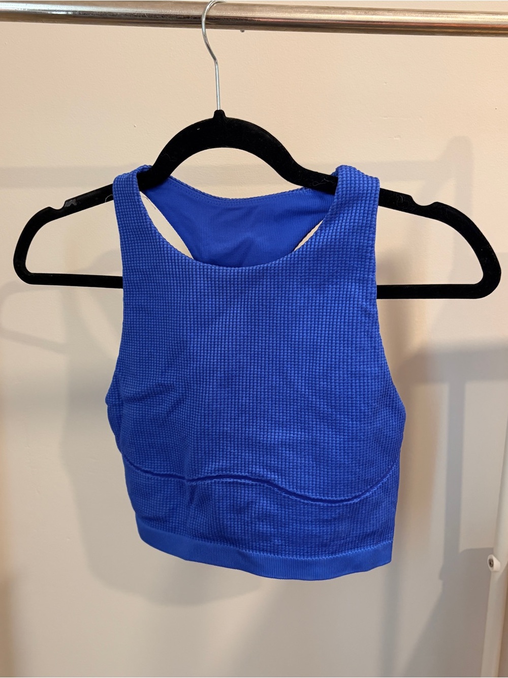Women's High-Neck Sports Bra in Electric Blue